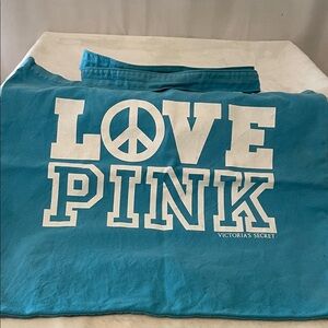 Victoria's Secret Teal Love Pink Tote w/free Pink pup 🐶